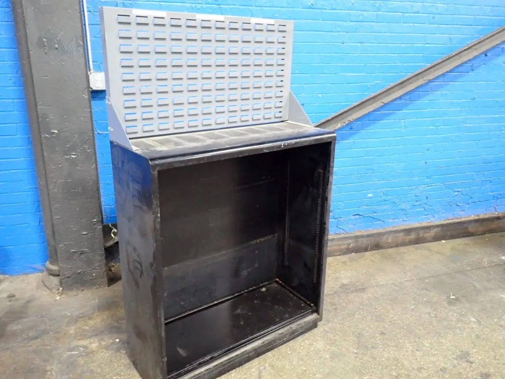 Global Industries Shelf W/ Louvered Rack