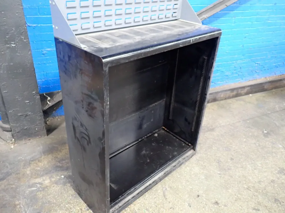 Global Industries Shelf W/ Louvered Rack