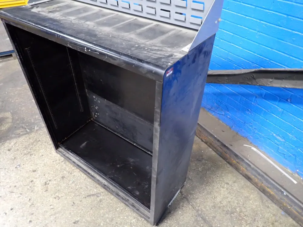 Global Industries Shelf W/ Louvered Rack