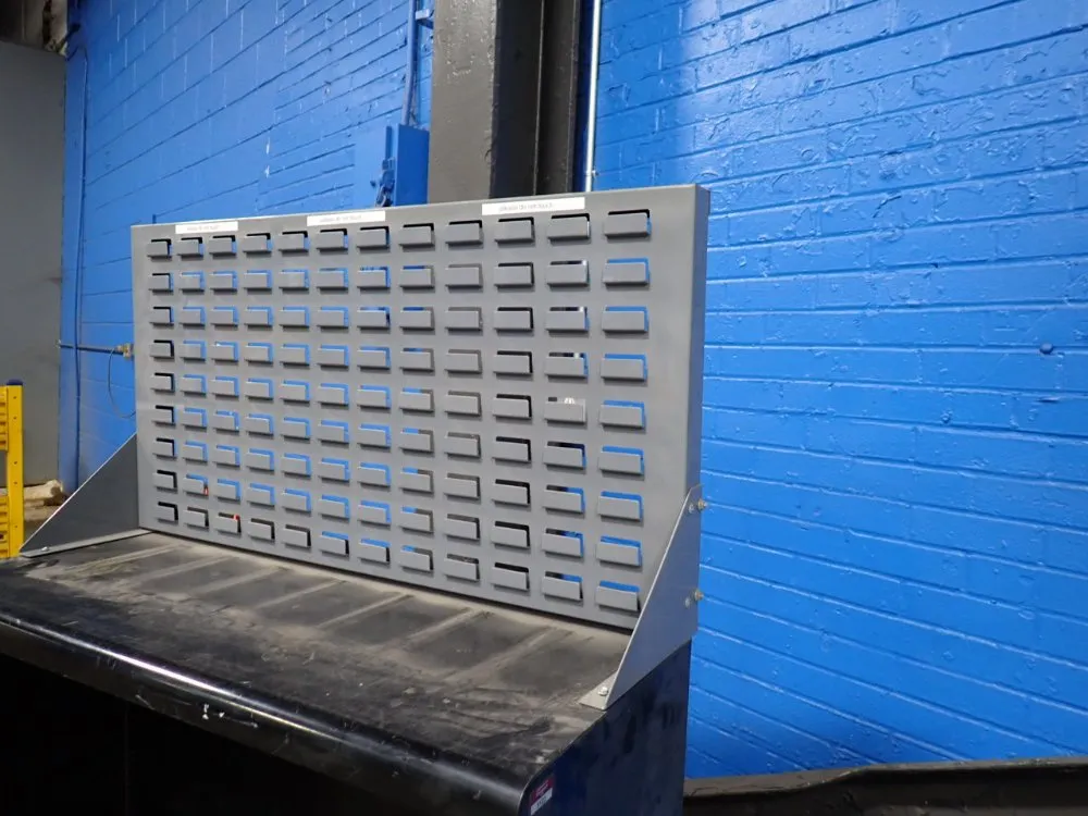 Global Industries Shelf W/ Louvered Rack