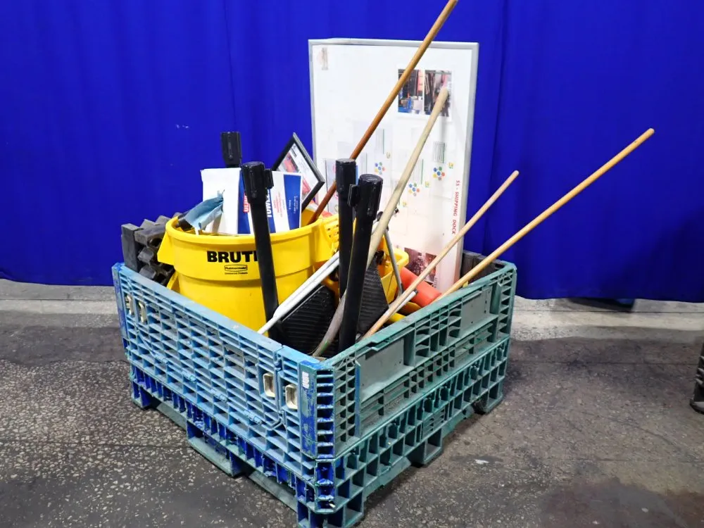 Uline, Rubbermaid Shop Supplies