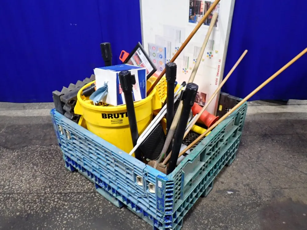 Uline, Rubbermaid Shop Supplies