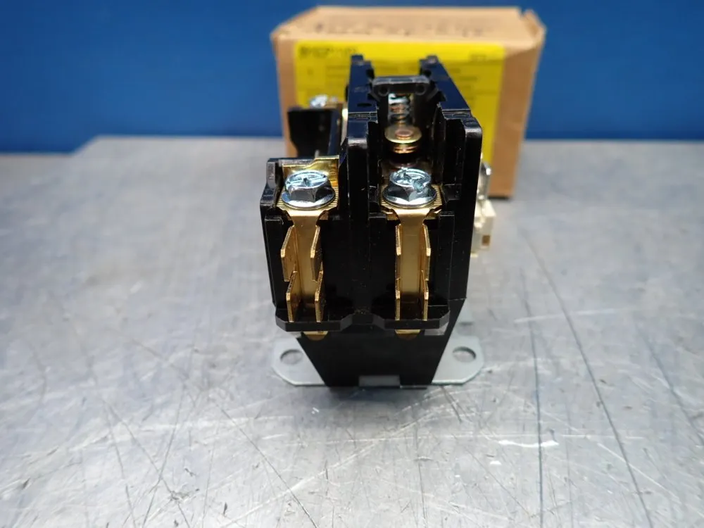 Square D Definite Purpose Contactor - 8910dp11v02