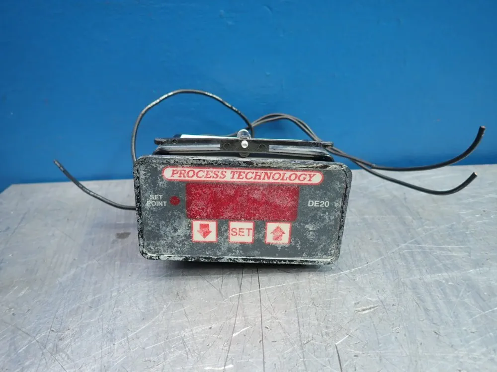 Process Technology Digital Temperature Controller - De20