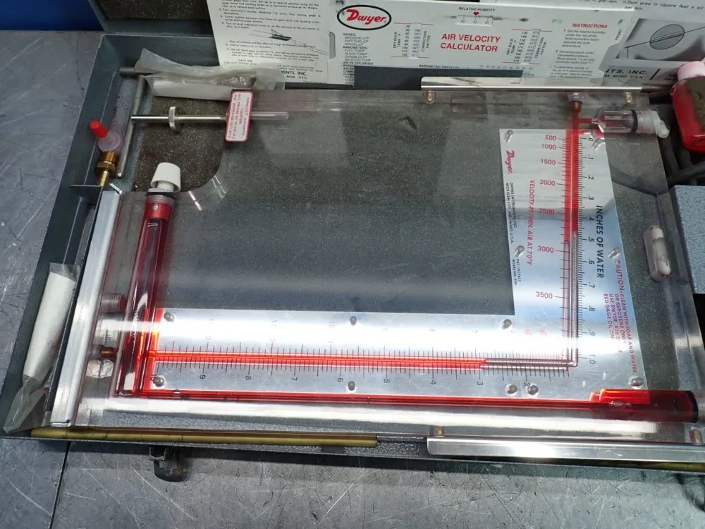 Dwyer Air Velocity Meter - 400-10