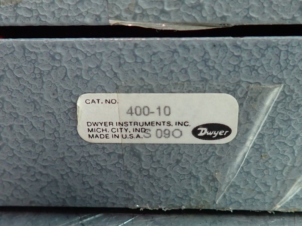 Dwyer Air Velocity Meter - 400-10