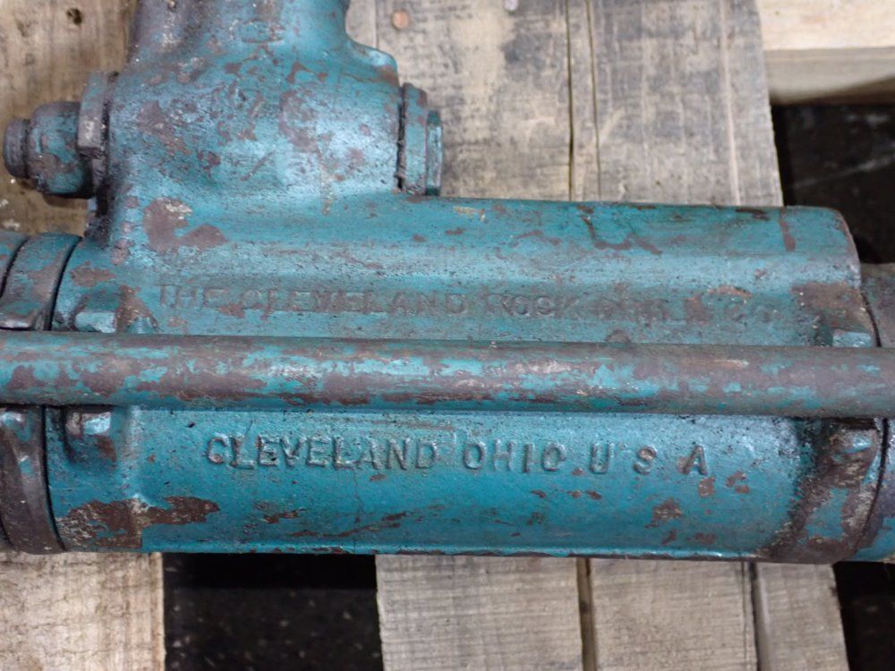 Pneumatic Jackhammer