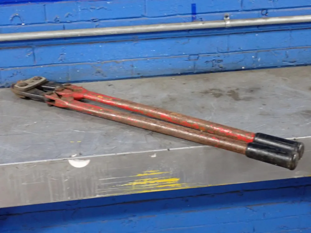 Bolt Cutter