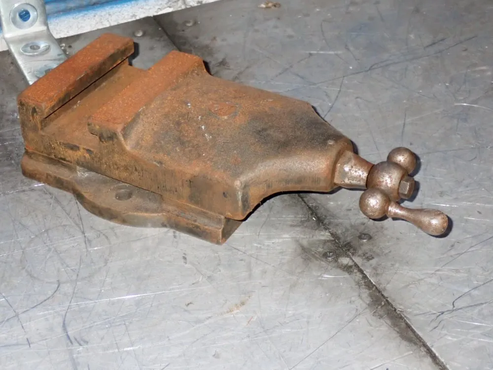 4" 4" Bench Vise