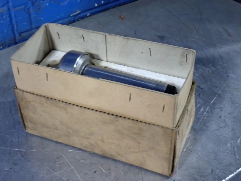 Enco Mfg Lathe Center - Model 5mt