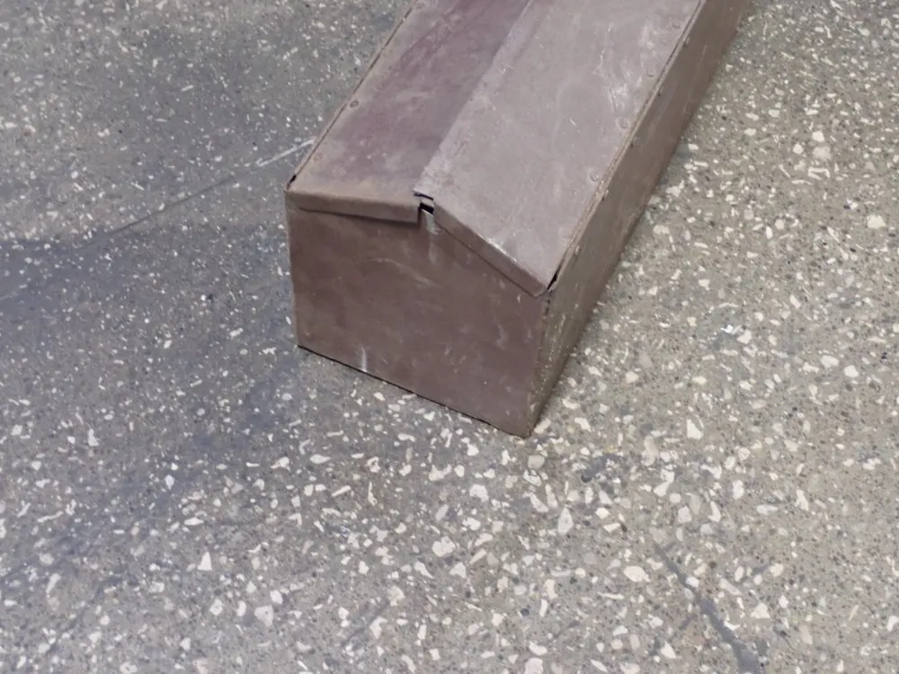 24"x 9"x 10" Tool Box
