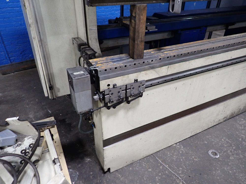 Trumpf 160 1/2" X 1700 Kn Press Brake - Trumabend V170