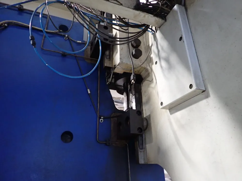 Trumpf 160 1/2" X 1700 Kn Press Brake - Trumabend V170