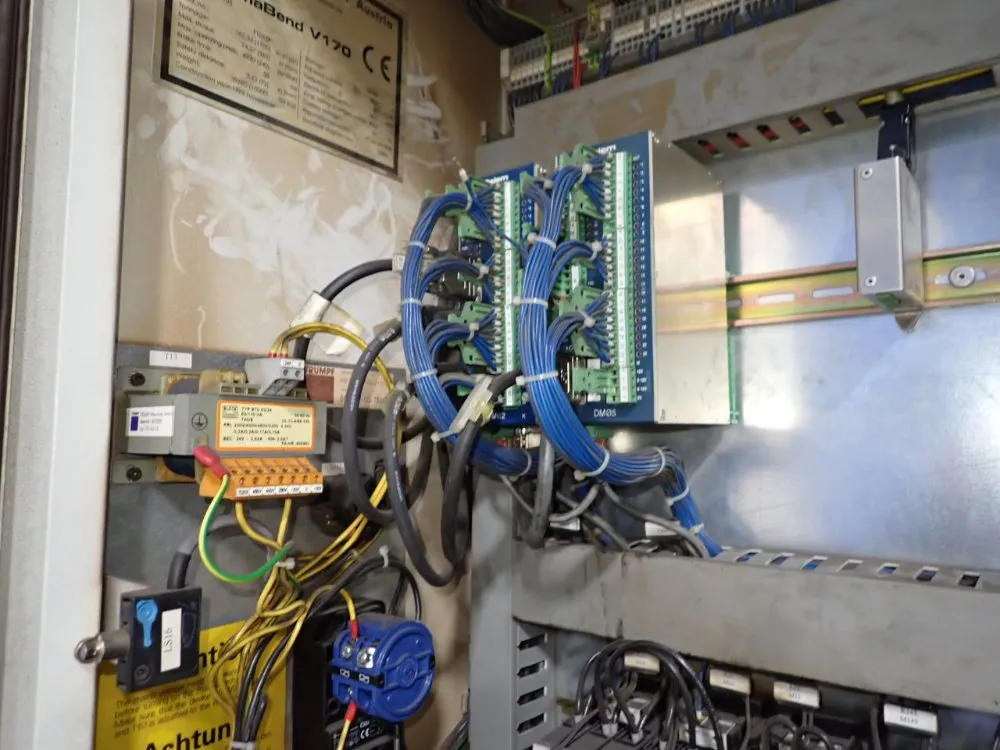 Trumpf 160 1/2" X 1700 Kn Press Brake - Trumabend V170