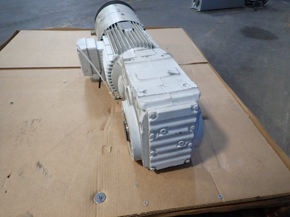Sew Eurodrive 5.5 Kw Gear Drive - Ka67dv132s4/bmg/tf/c/es2t/is