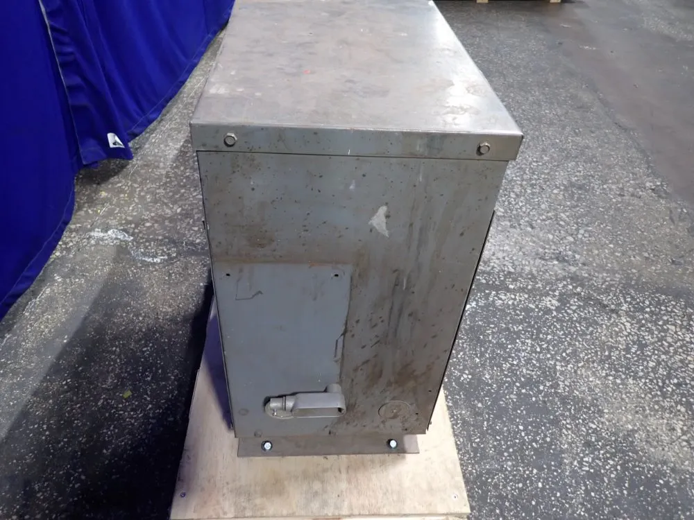 Square D 45 Kva Transformer - 45t3h