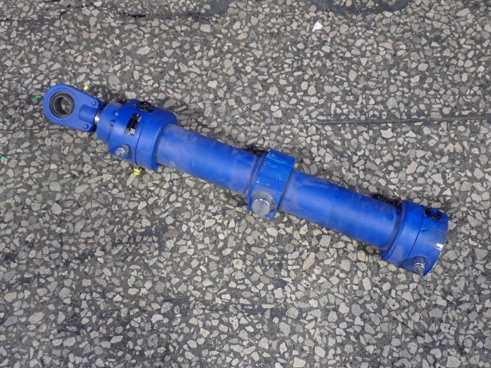 Rexroth Hydraulic Cylinder - R900999071