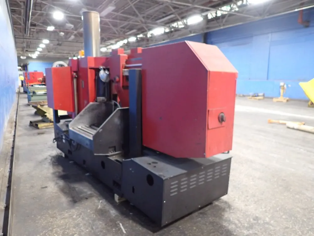 Amada 28" X 39" Horizontal Band Saw - H-700