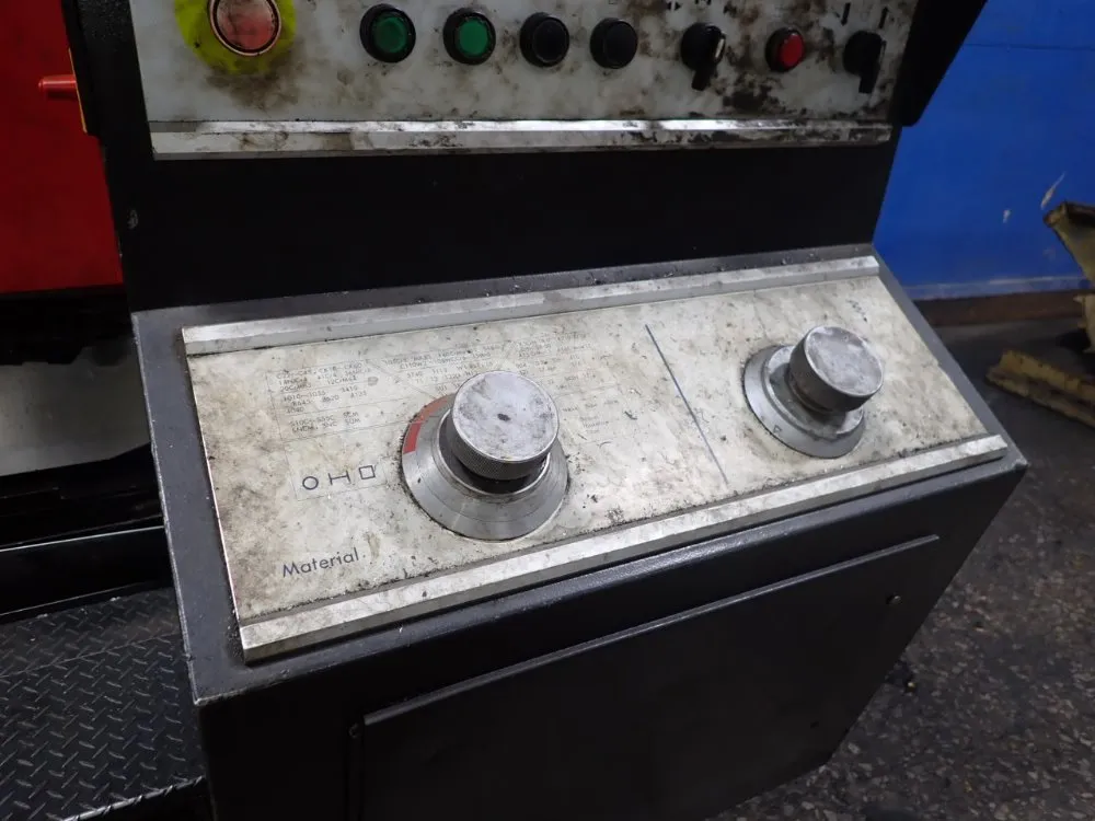 Amada 28" X 39" Horizontal Band Saw - H-700