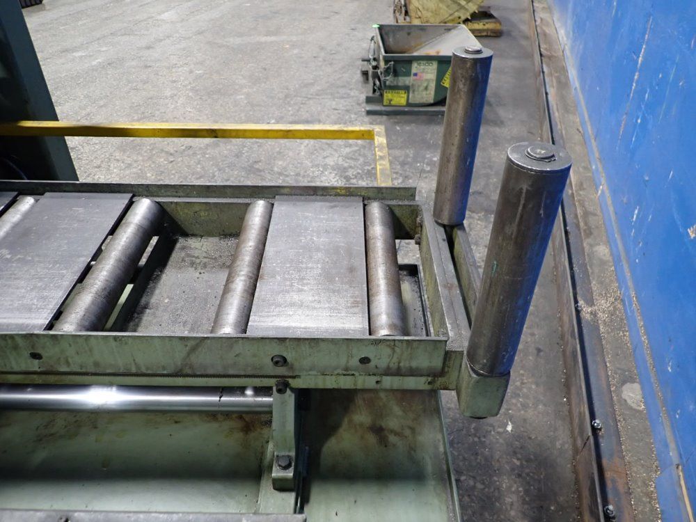 Hyd-mech 17 1/2" X 32" Horizontal Band Saw - H-14