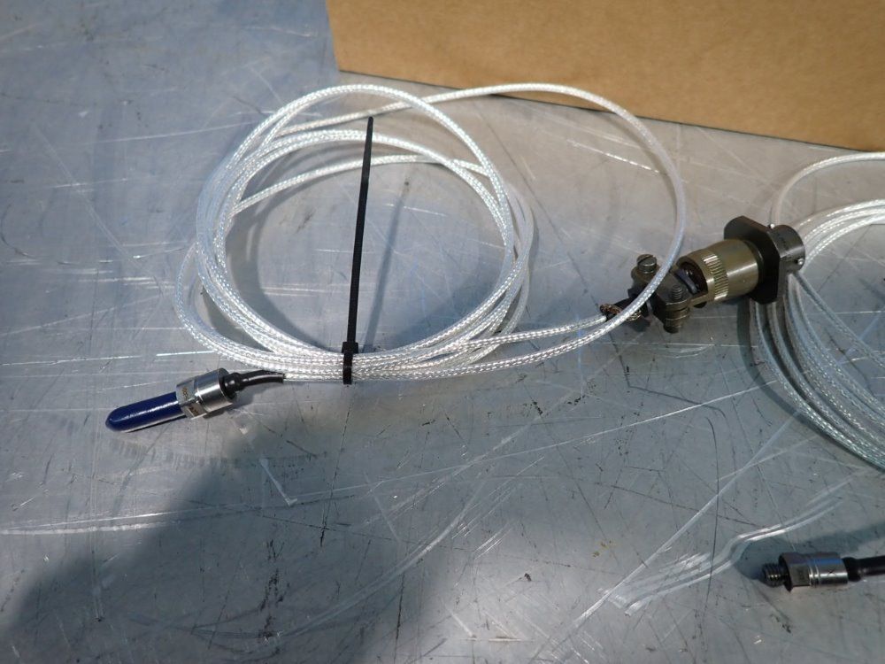 Measurement Specialties Lot Of 2 Pressure Transducer - Xp1148-300ps