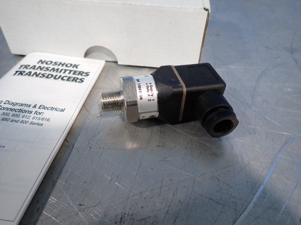 Noshok Pressure Transmitter - 300-200-1-1-2-8