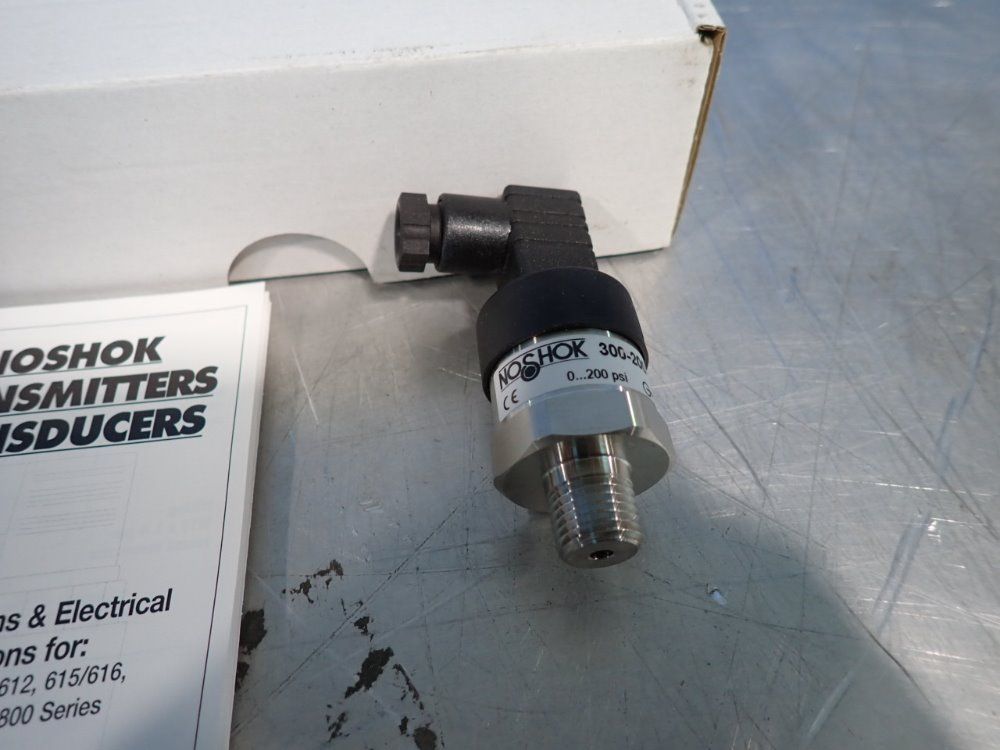 Noshok Pressure Transducer - 300-200-1-1-2-7