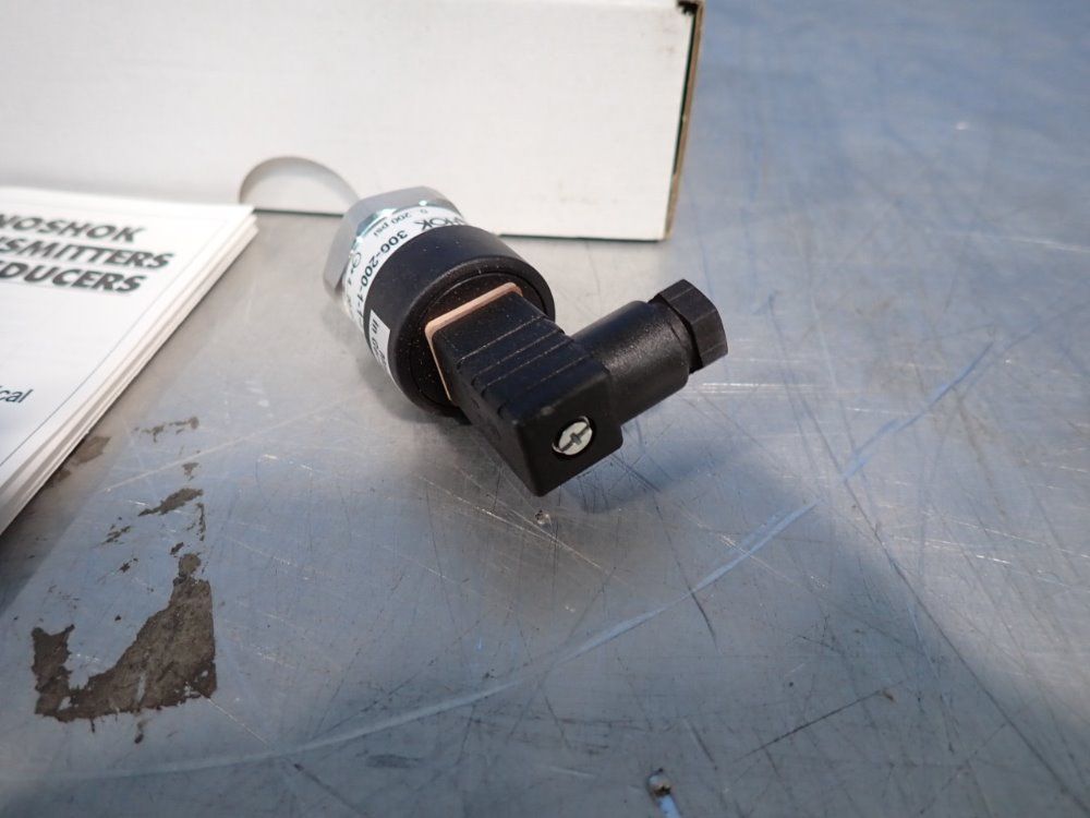 Noshok Pressure Transducer - 300-200-1-1-2-7