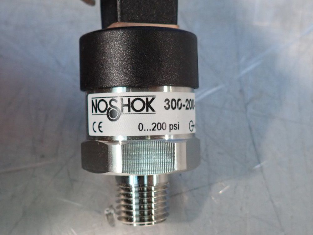 Noshok Pressure Transducer - 300-200-1-1-2-7