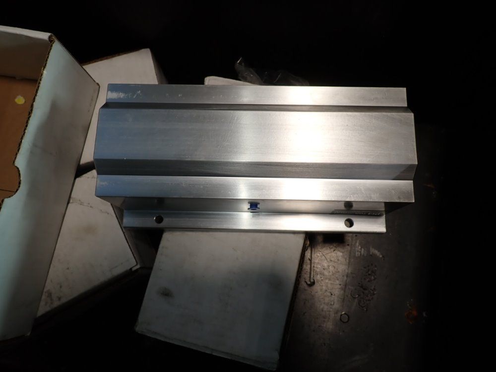 Nb Ball Bushing Blocks - Twa-24wuu, Twa-20wuu