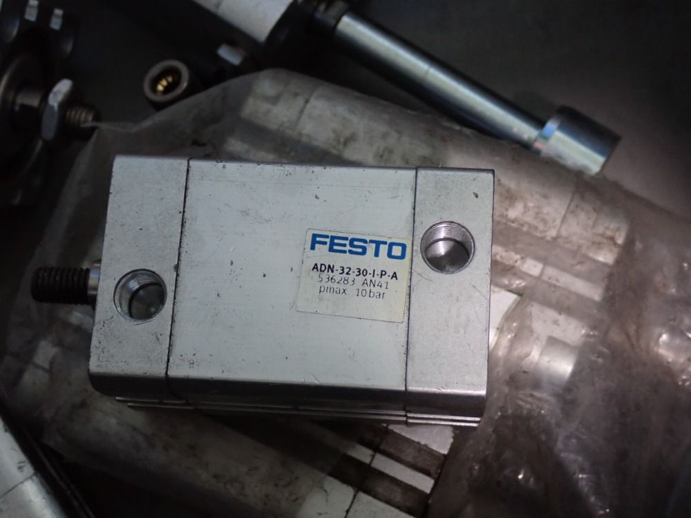 Festo Pnuematic Cylinder