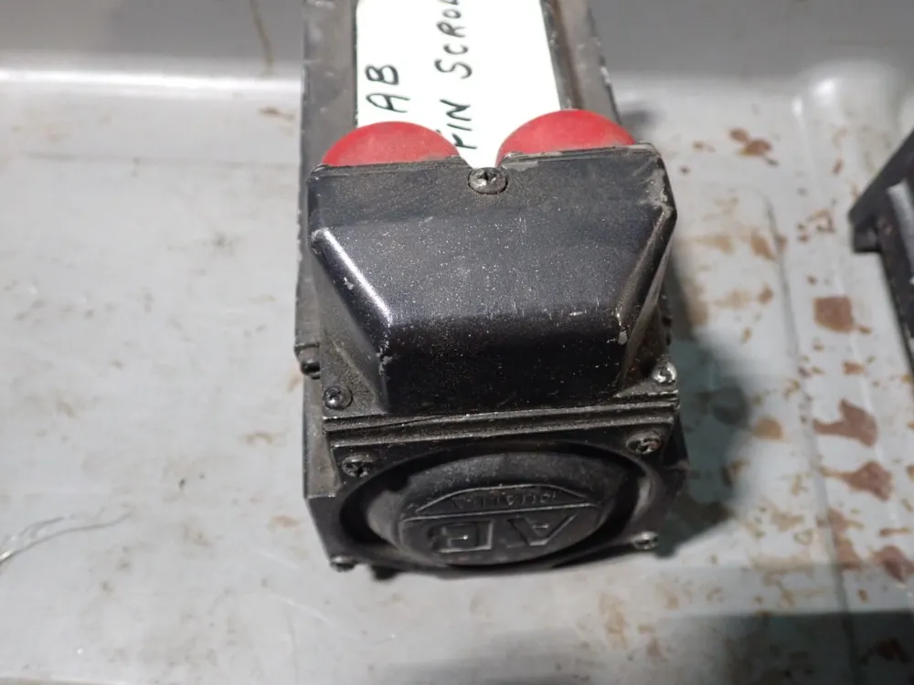 Allen Bradley Servo Motor