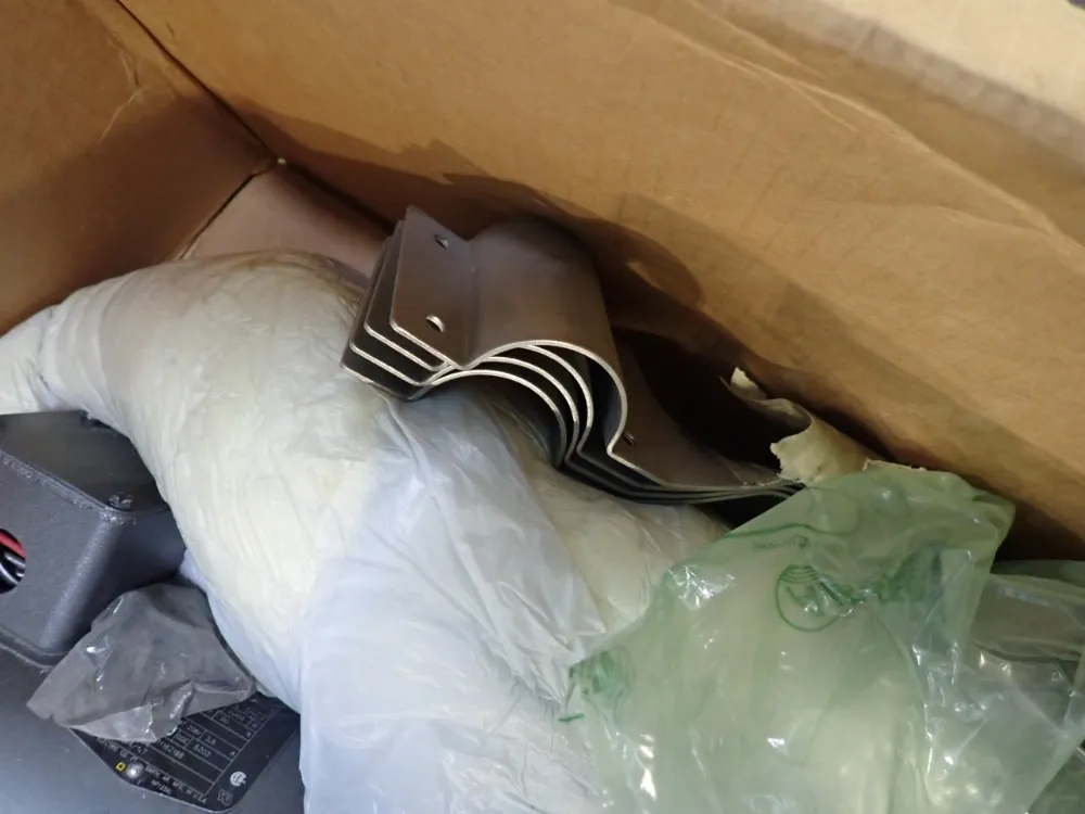 Cleveland Mixer Clamp Mounted Mixer - Cg-4