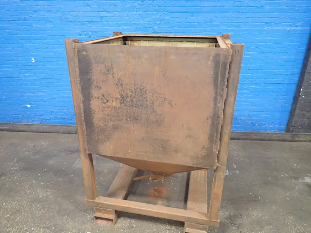 39" X 41" X 54" Hopper