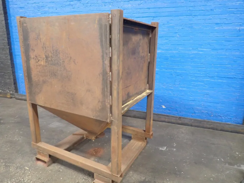 39" X 41" X 54" Hopper