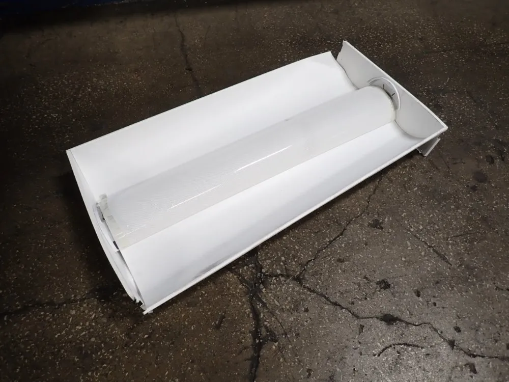 4' X 2' Light Fixture