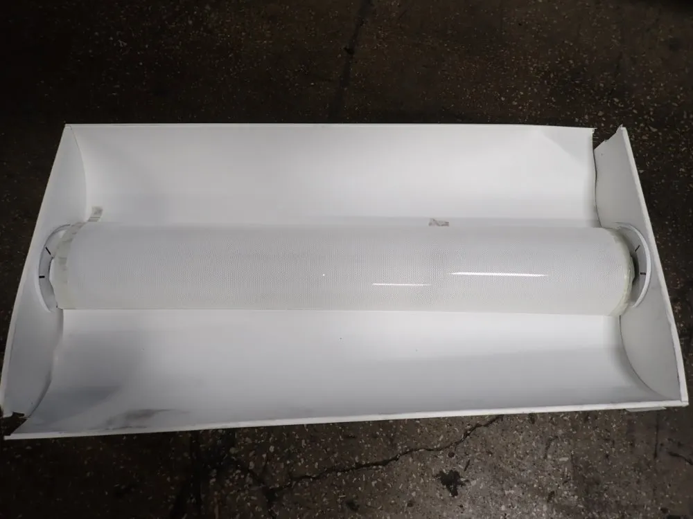 4' X 2' Light Fixture