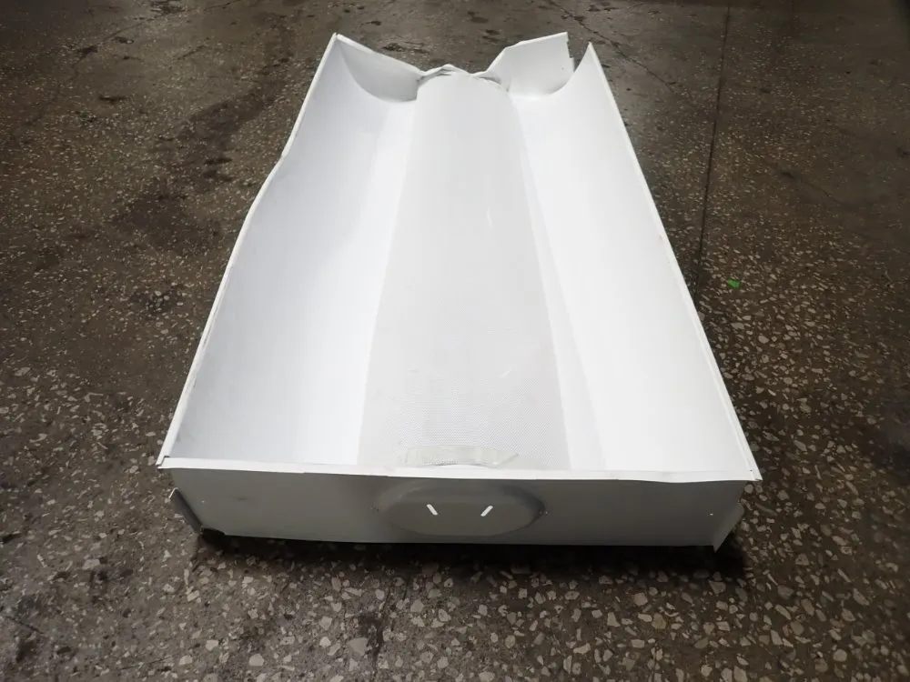 4' X 2' Light Fixture