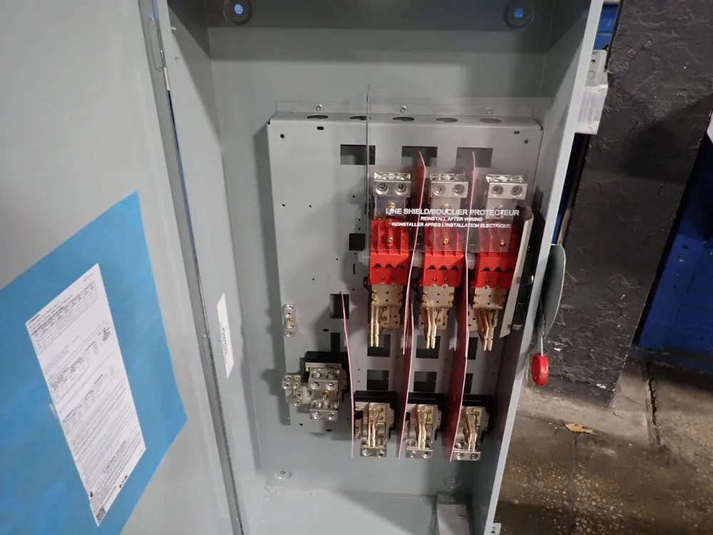 Eaton 600 Amps Fusible Disconnect - Dh366ngk