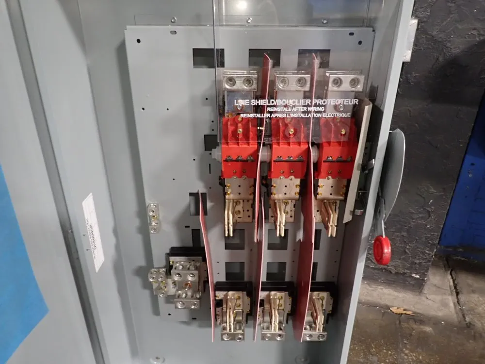 Eaton 600 Amps Fusible Disconnect - Dh366ngk