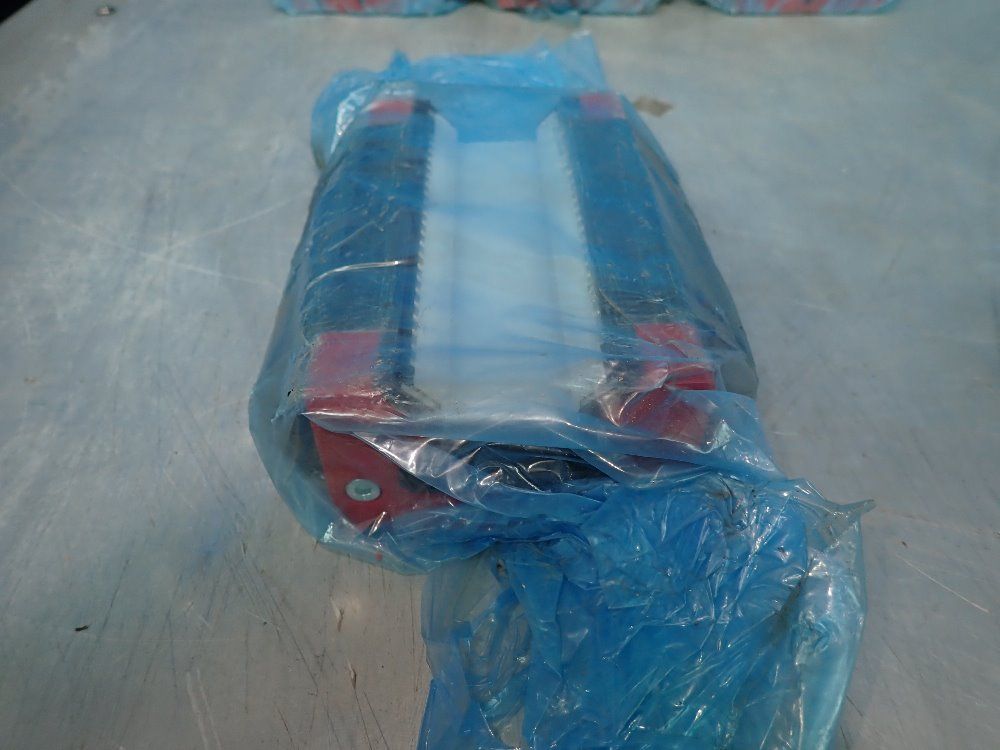 Schneeberger Runner Block - Mr55