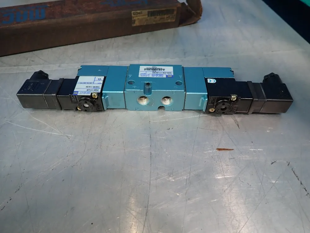 Mac Valve - 825c-pm-111jb-552