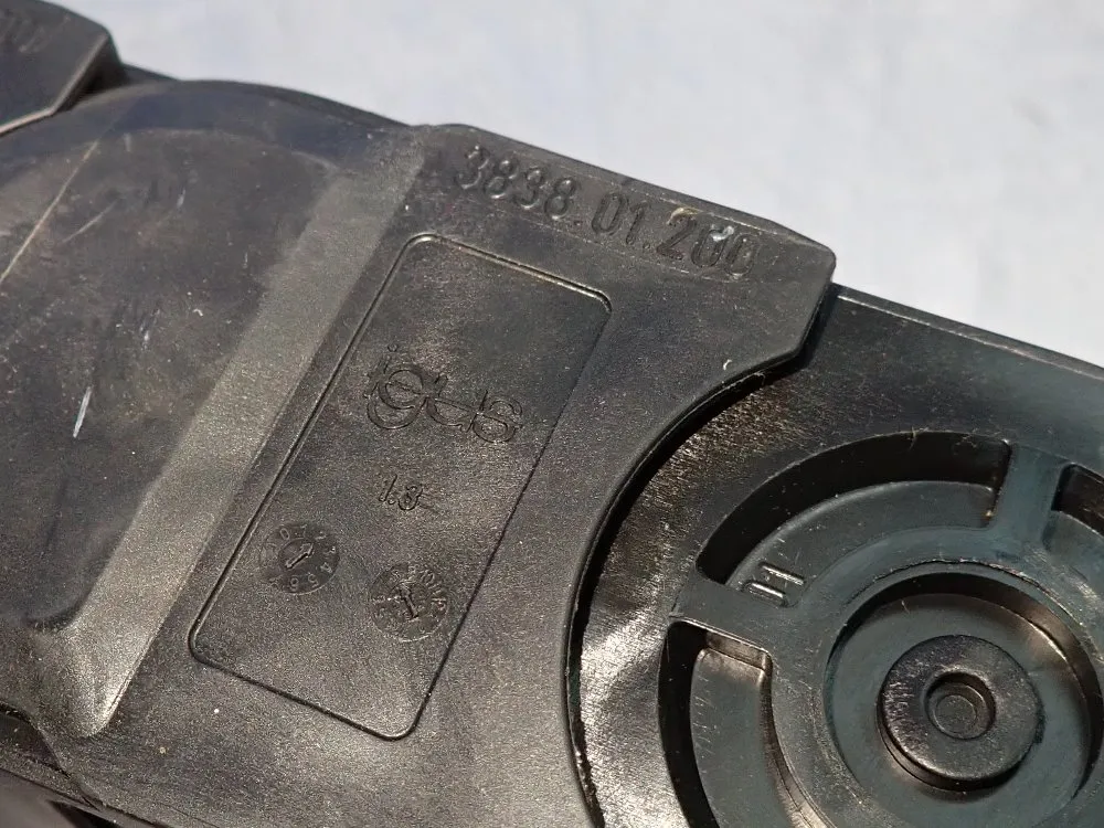 Igus Cable Carrier - 3838.01.200