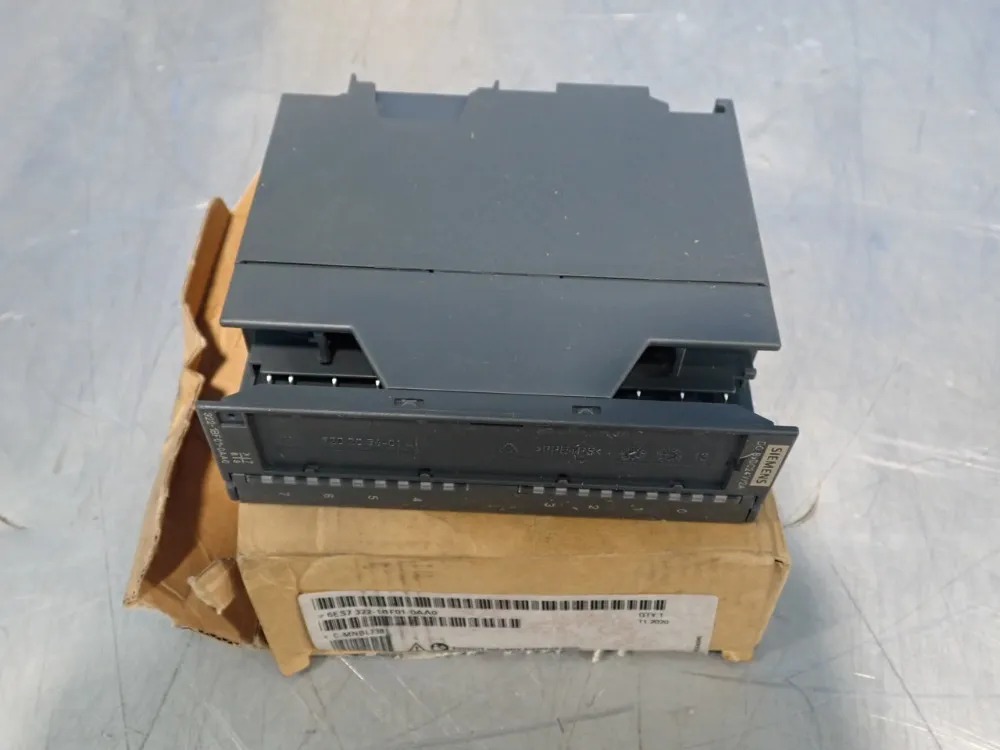Siemens Output Module - 6es7322-1bf01-0aa0