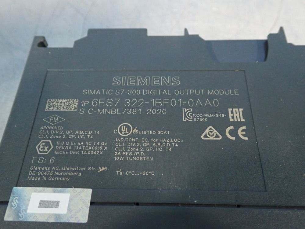 Siemens Output Module - 6es7322-1bf01-0aa0