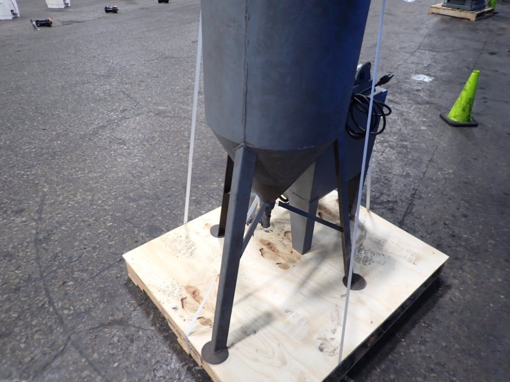 15" X 18" X 14" Blast Cabinet