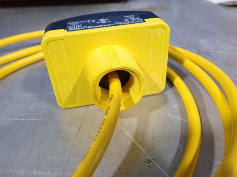 Allen Bradley Touch Button - 800z-gl3065