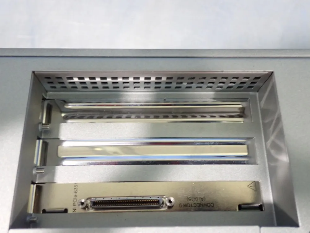 Advantech Embedded Automation Computer - Uno-3083g