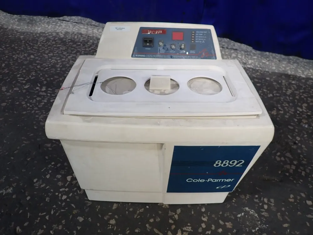 Cole-parmer 11 1/2" X 6" X 6" Ultrasonic Cleaner - 8892-dth