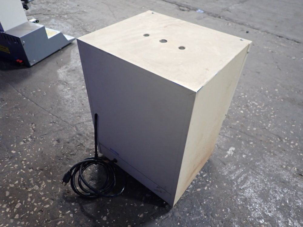 Cole-parmer 10" X 11" X 10" Oven - 05015-50